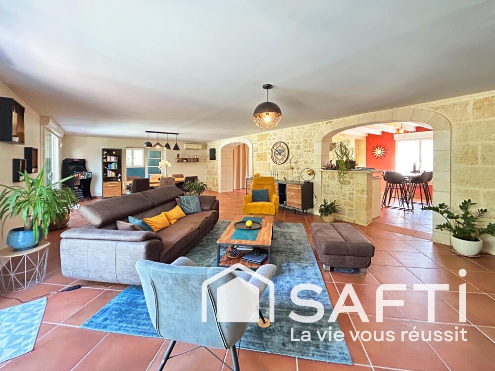 Vente Maison Maison de 223m² - 8 pièces - Piscine - Garage Vayres