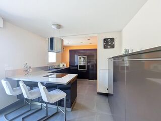  Maison à vendre 9 pièces 181 m²