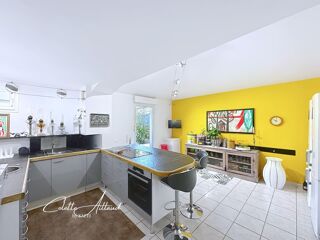  Appartement  vendre 4 pices 130 m