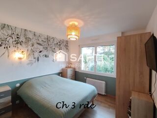  Maison à vendre 11 pièces 216 m²