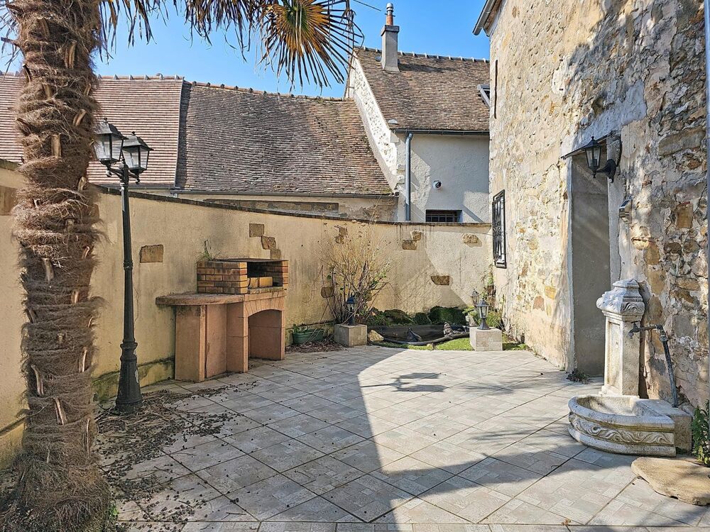 Longère 6 pièces 175 m² Le Chatelet en Brie