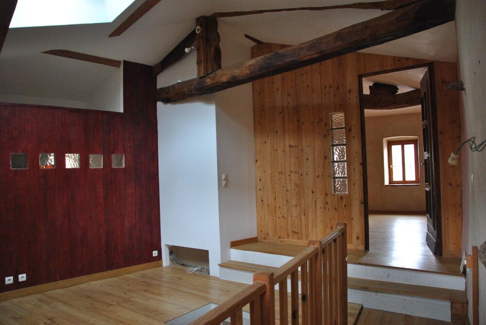 Maison 122 m² Colombier le Jeune avec dépendance