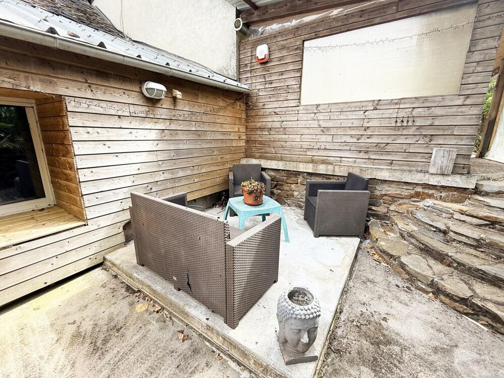 Maison de village 6 pièces avec dépendances