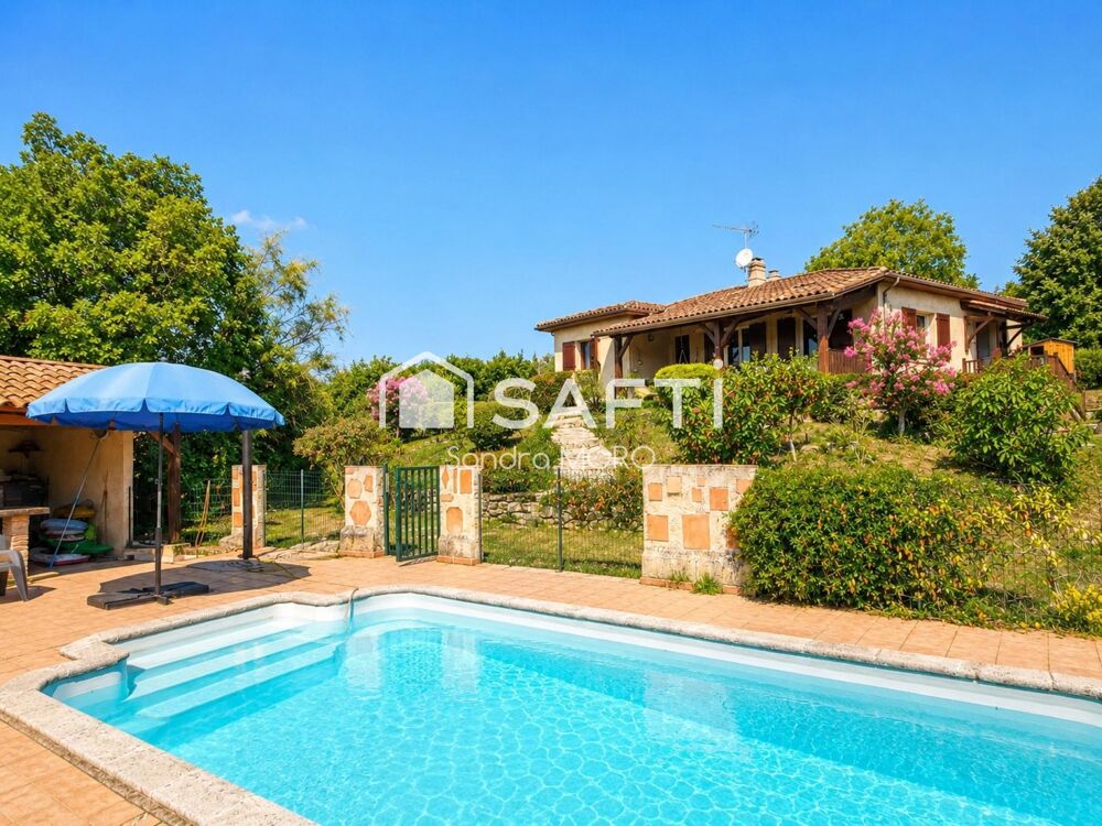 Maison familiale avec piscine et sous-sol total  Mongauzy