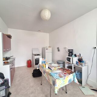  Immeuble à vendre 110 m² Montchanin