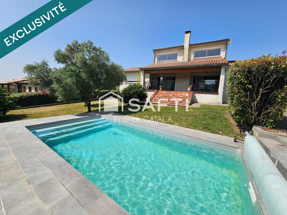Belle vue pour cette contemporaine avec piscine