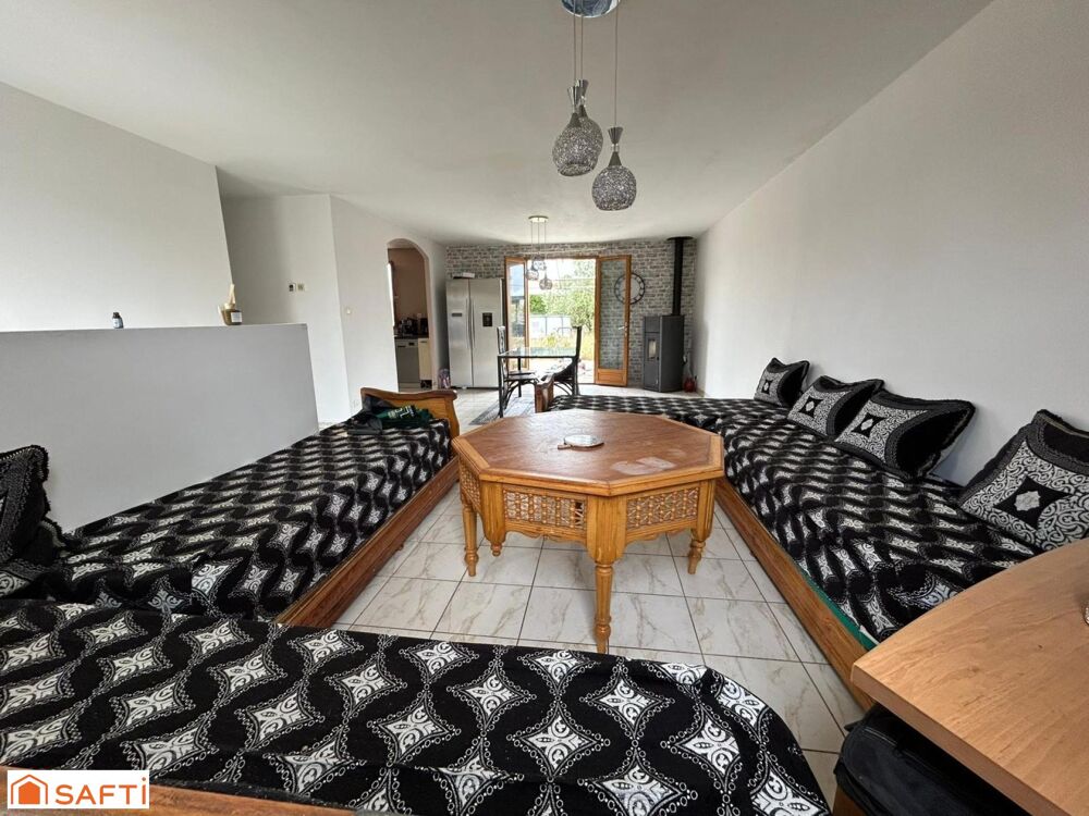 Vente Maison Maison 102 m2, 889 de superficie terrain Mauleon