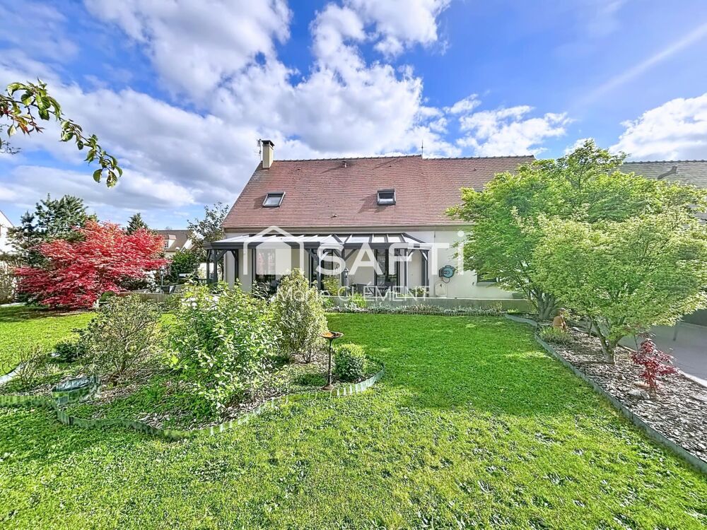 Vente Maison Maison individuelle , 111 m2 , 4 chambres, 835 m2 de terrain sans vis à vis, garage et espaces annexes Rampillon