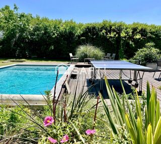  Maison à vendre 8 pièces 251 m²