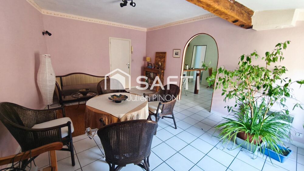 Appartement spacieux et lumineux au coeur d'Apt  87 m²