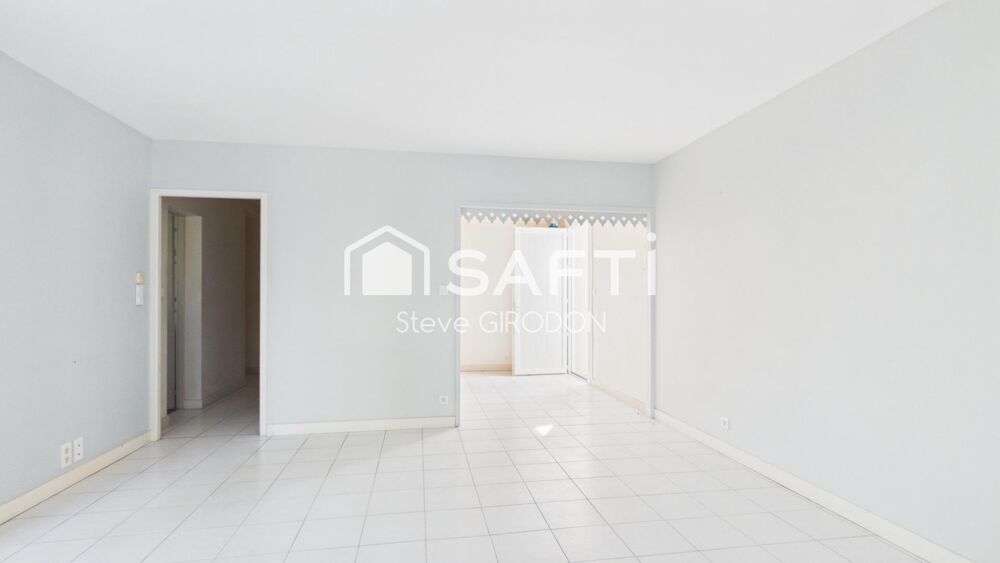 Vente Maison Maison de plain-pied – 130 m² – 2 chambres – Garage, préau et jardin sans vis-à-vis Marans