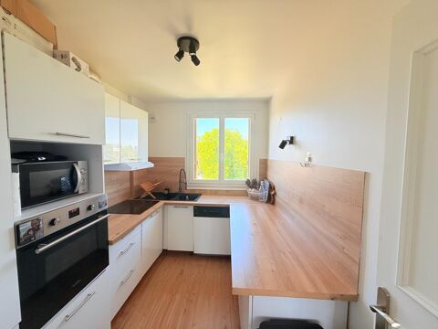   Appartement lumineux proche RER E, balcon, parking Appartement - 3 pièce(s) - 57 m²