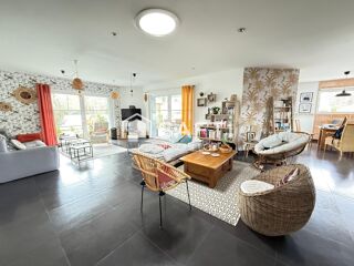  Maison � vendre 7 pi�ces 240 m�