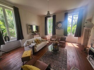  Maison � vendre 10 pi�ces 322 m�