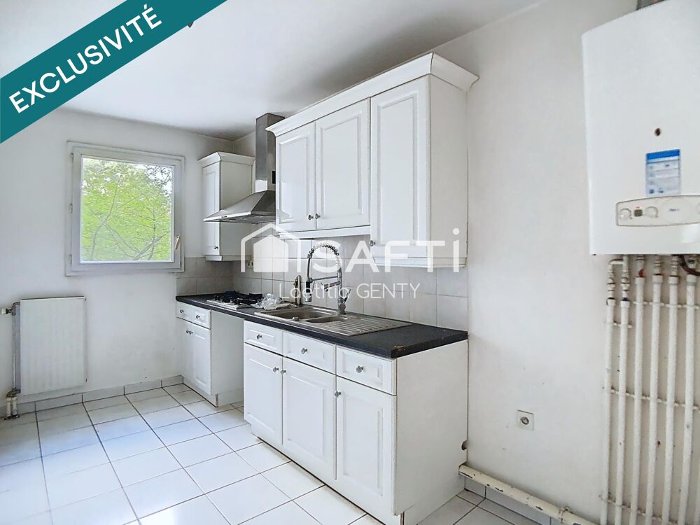 Vente Appartement COLOMBES - PROCHE HYPER CENTRE - 4 PIÈCES FAMILIAL AVEC BALCON ET PARKING Colombes