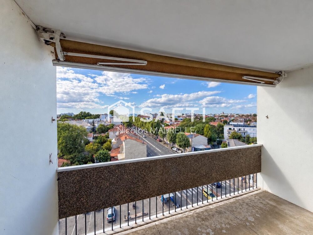 Vente Appartement T4 lumineux avec magnifique vue sur ville. Bordeaux