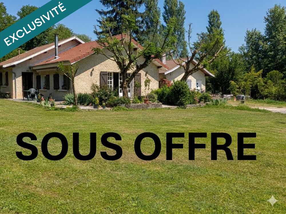 Maison plain pied de 130m² , dépendances et très grand terrain
