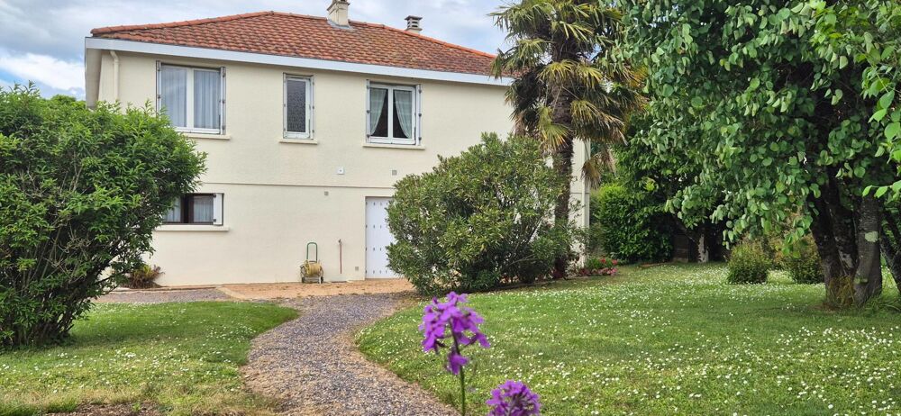 Maison à deux pas des commodités