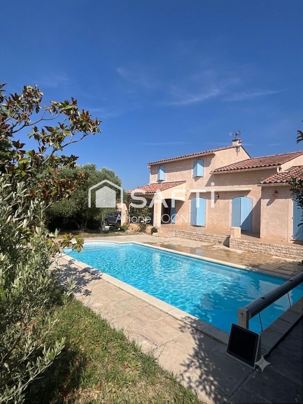 Vente Maison Pertuis : villa T6 de 166m² au calme avec piscine Pertuis