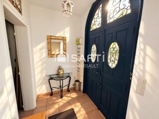 Vente Maison Ancienne maison bourgeoise à rénover Clere-les-pins
