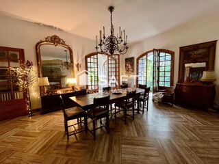  Maison � vendre 8 pi�ces 281 m�