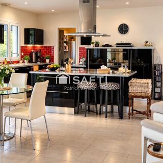 Vente Maison Et si votre prochain coup de cœur était une maison où tout est déjà prêt pour votre bonheur ? Breval