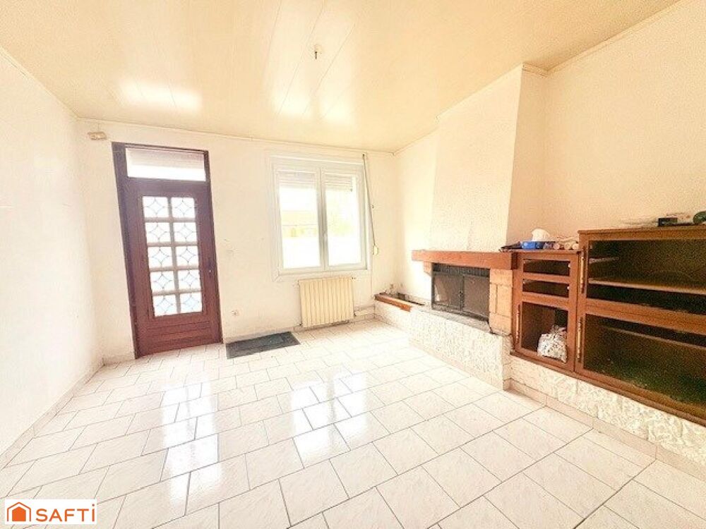 Vente Maison À vendre – Maison semi individuelle à Trith-Saint-Léger avec Garage fermé Parcelle de 698 m² Trith-saint-leger