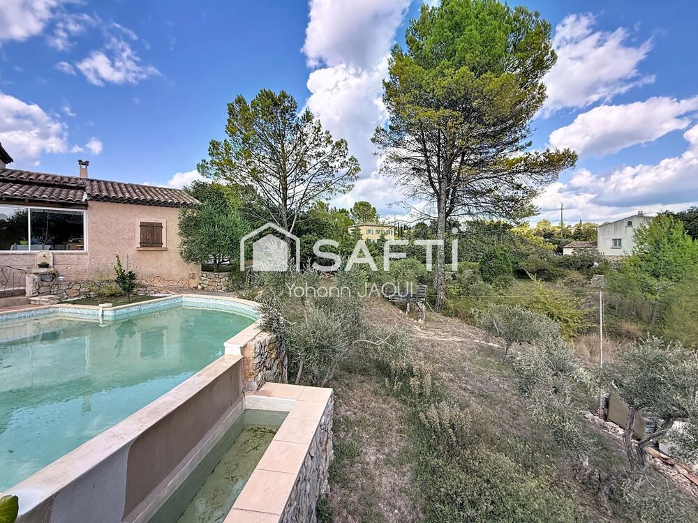 Carcès  Maison plein sud avec piscine et fort potentiel dévolution sur 2 500 m²