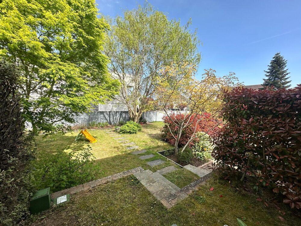 Vente Maison Maison d'Architecte de 1975 avec jardin de 700m² Magny-les-hameaux