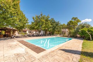  Maison � vendre 14 pi�ces 400 m� Eguilles