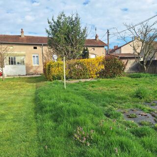  Immeuble à vendre 110 m² Montchanin