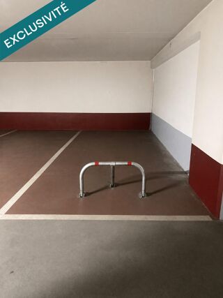  Parking / Garage à vendre 13 m²