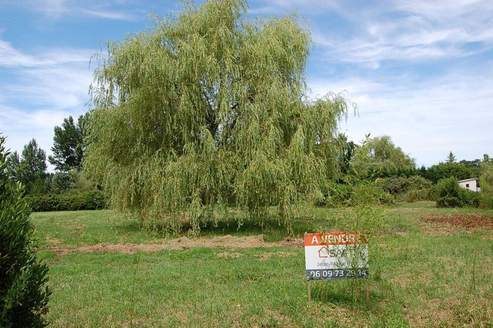 Vente Terrain Terrain de 1 275 m� en plein centre-ville d'�tauliers ! Etauliers