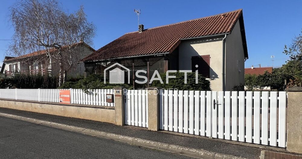Vente Maison Maison 86 M² dans quartier paisible a Thouars Thouars