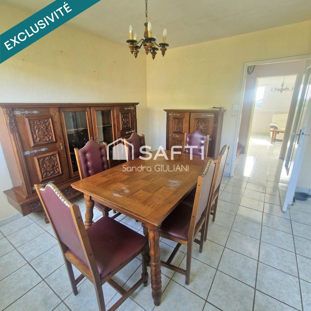 Maison avec 4 chambres, jardin et garage aux portes des frontières !