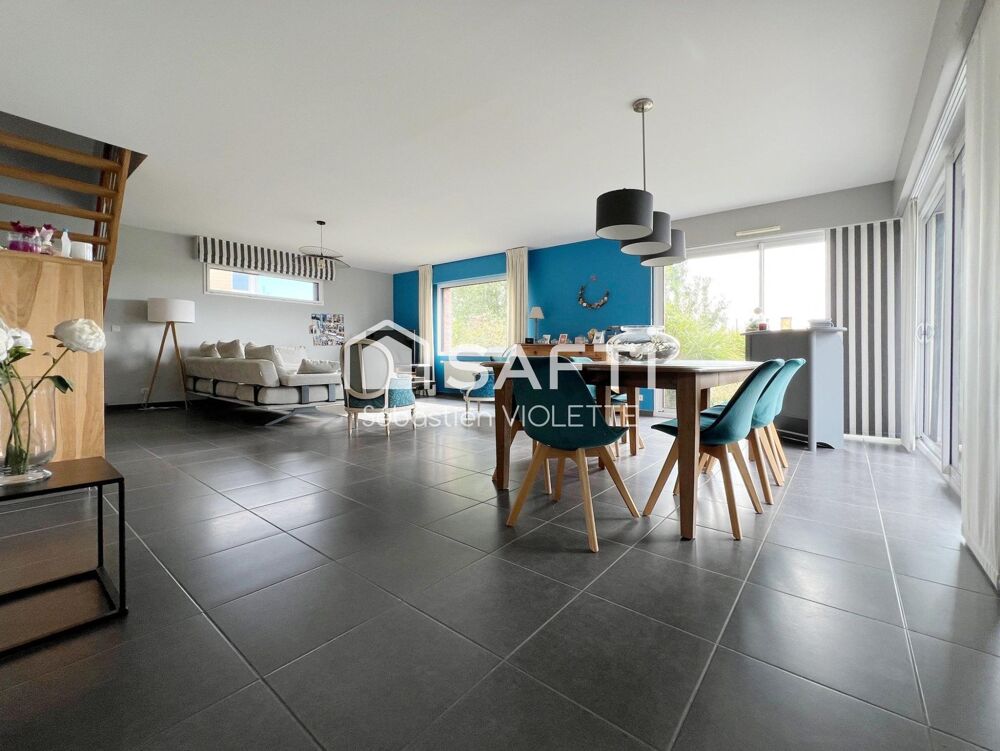 Vente Maison Maison d'architecte 153 m² - 5 chambres - 1.575 m² Cysoing