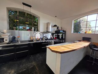  Maison à vendre 8 pièces 301 m²