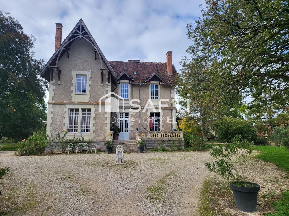 Vente Propriété/Château Magnifique manoir rénové avec dépendances et parc arboré à 10 min de Saint-Amand-Montrond Arcomps
