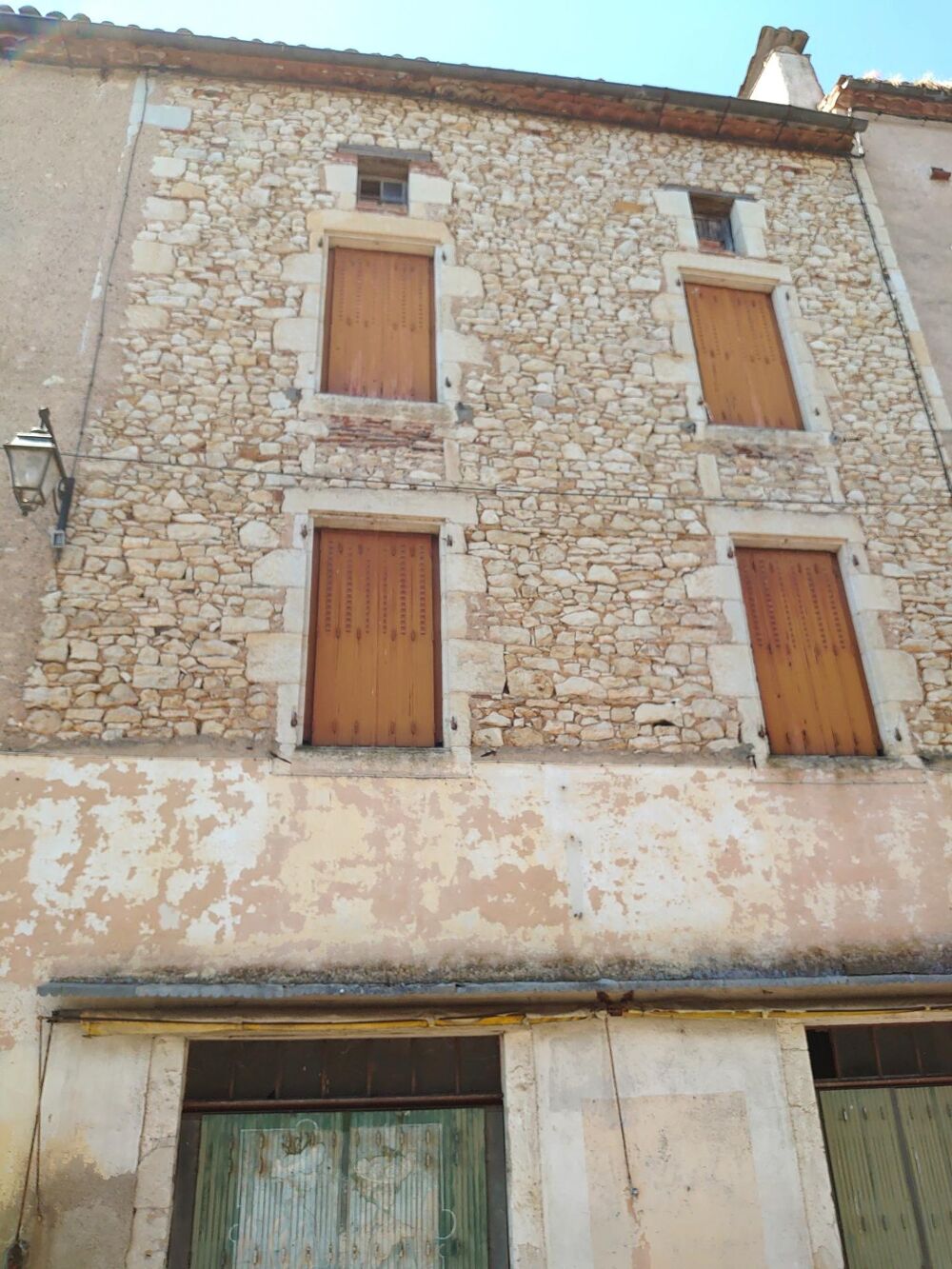 Maison 6 pièces 120 m² · à Puy-l'Eveque · 120 m² · 32 000 €