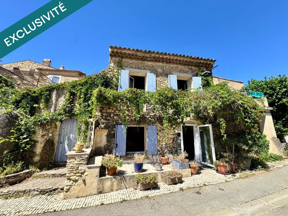 Maison de village avec petite terrasse