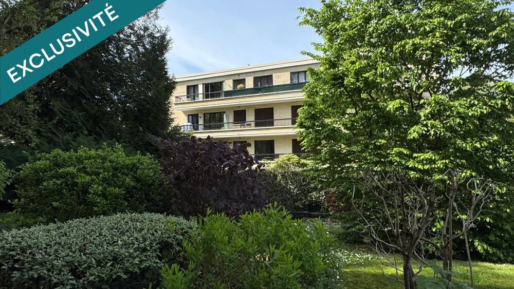 Grand 3 pièces, dernier étage avec balcon, lumineux et calme