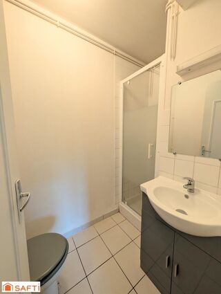  Immeuble � vendre 103 m�