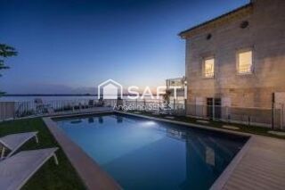  Maison à vendre 12 pièces 398 m²