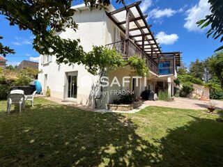  Maison � vendre 8 pi�ces 217 m�