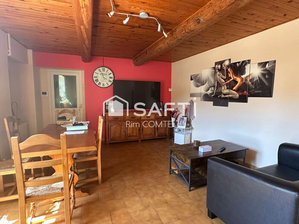 À vendre : Superbe corps de ferme rénové  Charme, volumes et confort au coeur de la nature!!