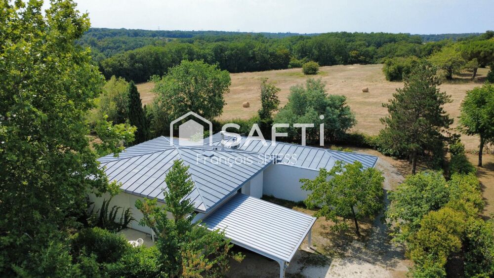Villa d'architecte rénovée dans un ilôt de verdure