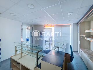  Immeuble à vendre 205 m²