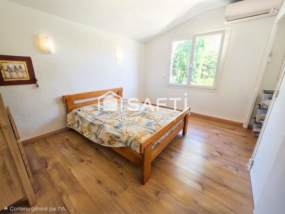 à vendre  Maison Saint-Raphaël (83700)