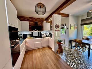  Maison � vendre 8 pi�ces 210 m�