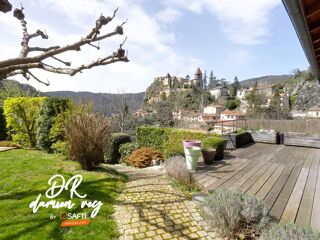  Maison  vendre 7 pices 231 m